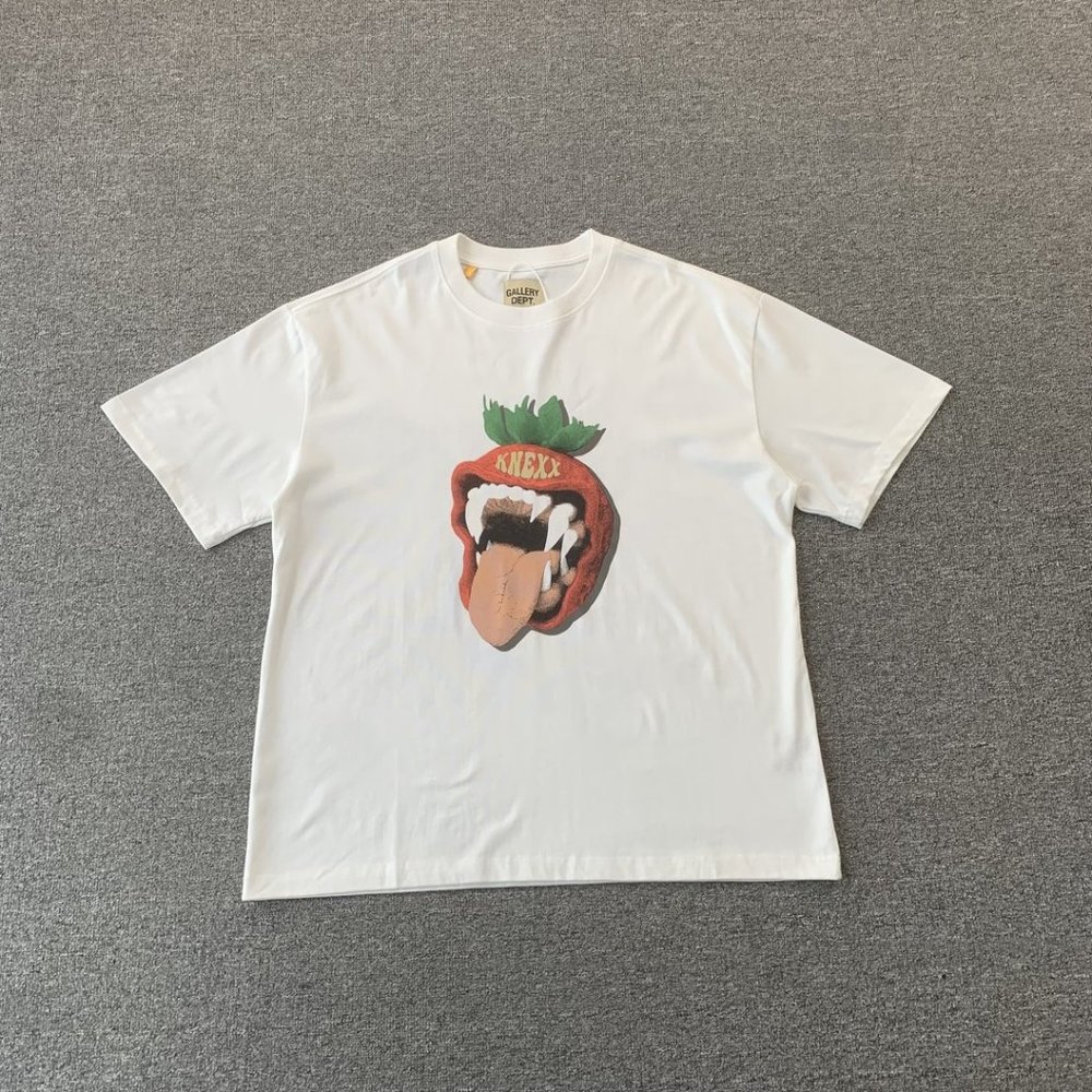 Gallery white short sleeve fruit and vegetable print t-shirt